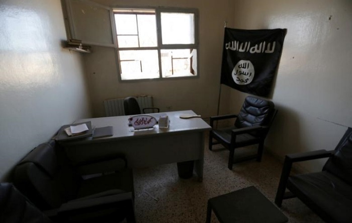 Syrian rebels seize `doomsday` village where Islamic State promised final battle